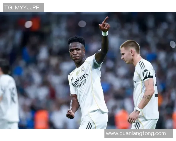 1999年尤文图斯与曼彻斯特联巅峰对决回顾与分析 1999年尤文图斯与曼彻斯特联巅峰对决回顾与分析