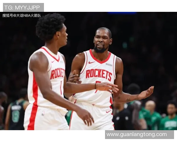 2019年火箭队与开拓者队激战回顾精彩瞬间与球员表现分析